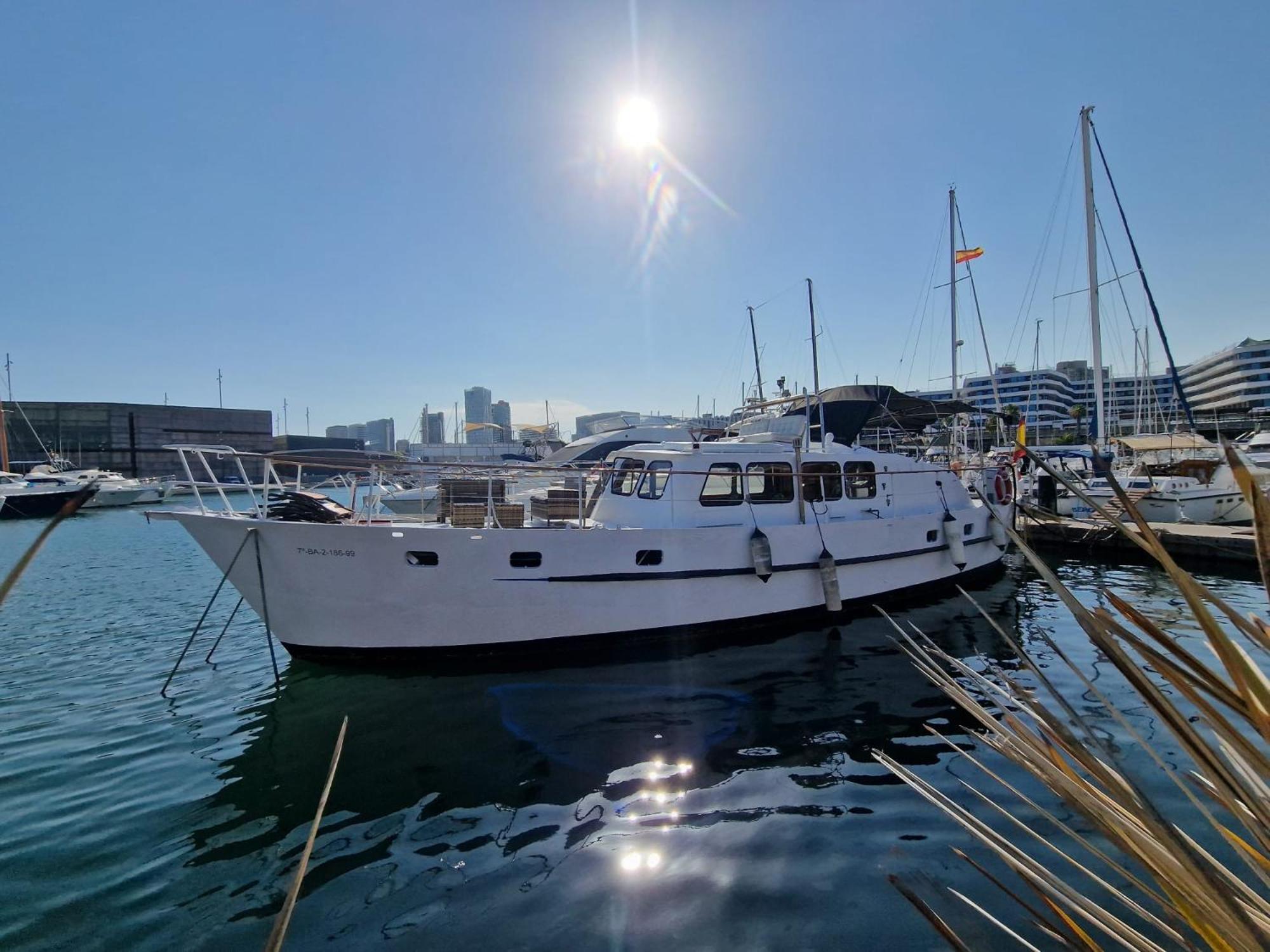Classic Boat Barselona Dış mekan fotoğraf