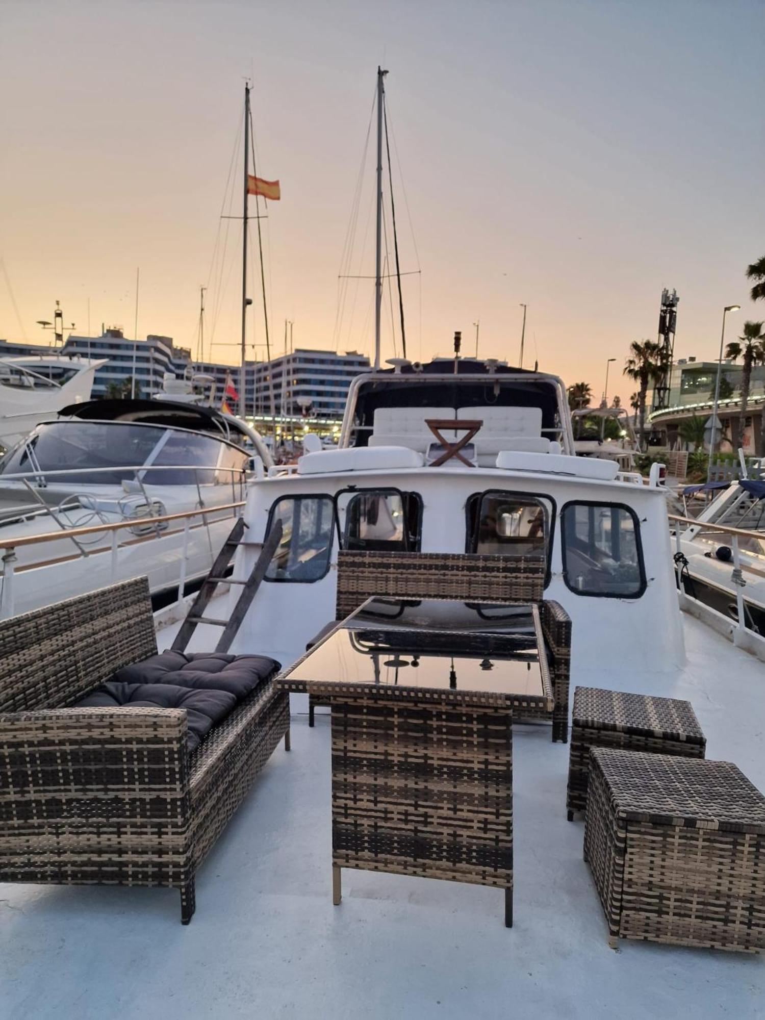 Classic Boat Barselona Dış mekan fotoğraf